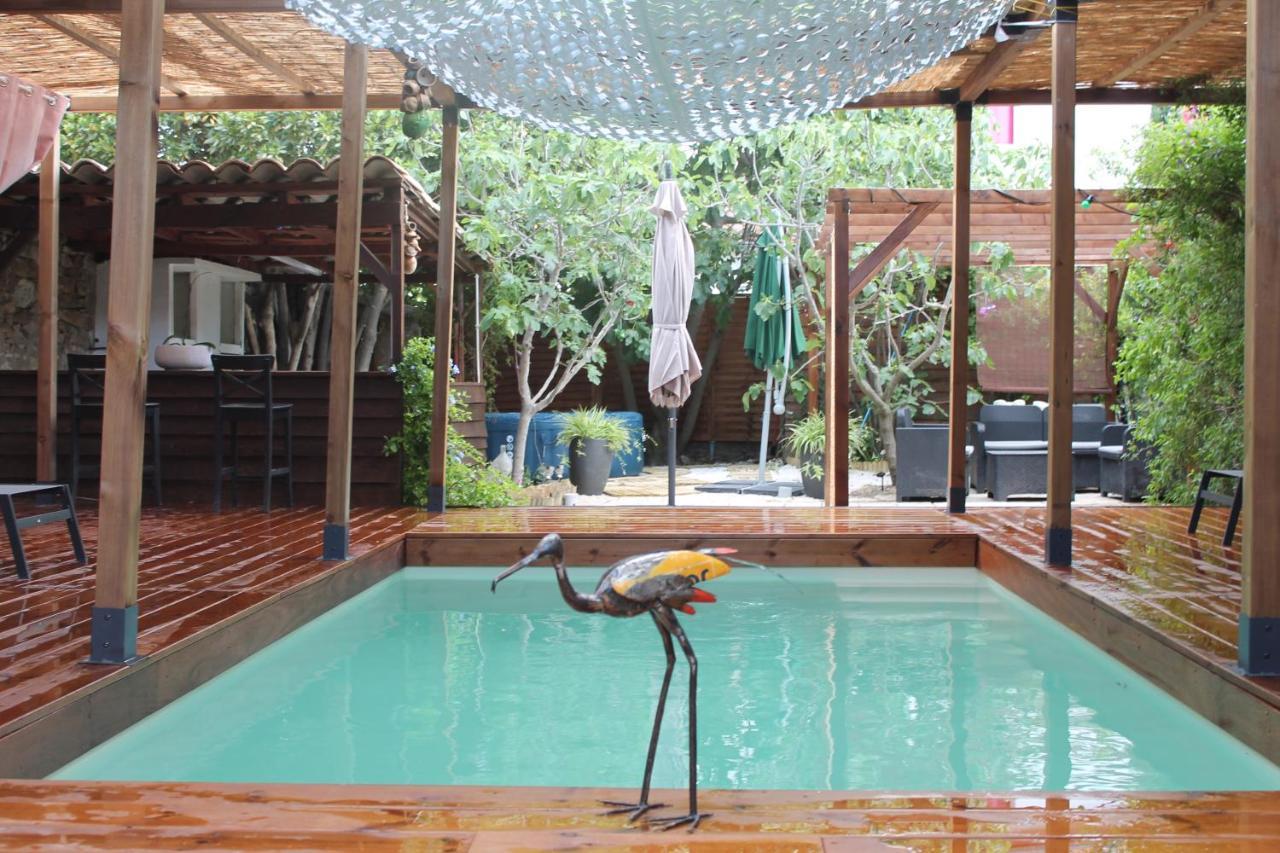Bed and Breakfast Les 2 Droles D'Oiseaux Luc-sur-Orbieu Екстер'єр фото