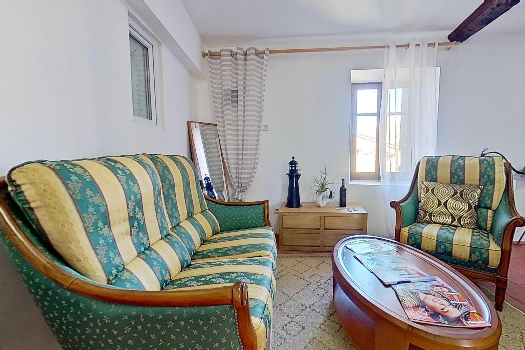 Bed and Breakfast Les 2 Droles D'Oiseaux Luc-sur-Orbieu Екстер'єр фото